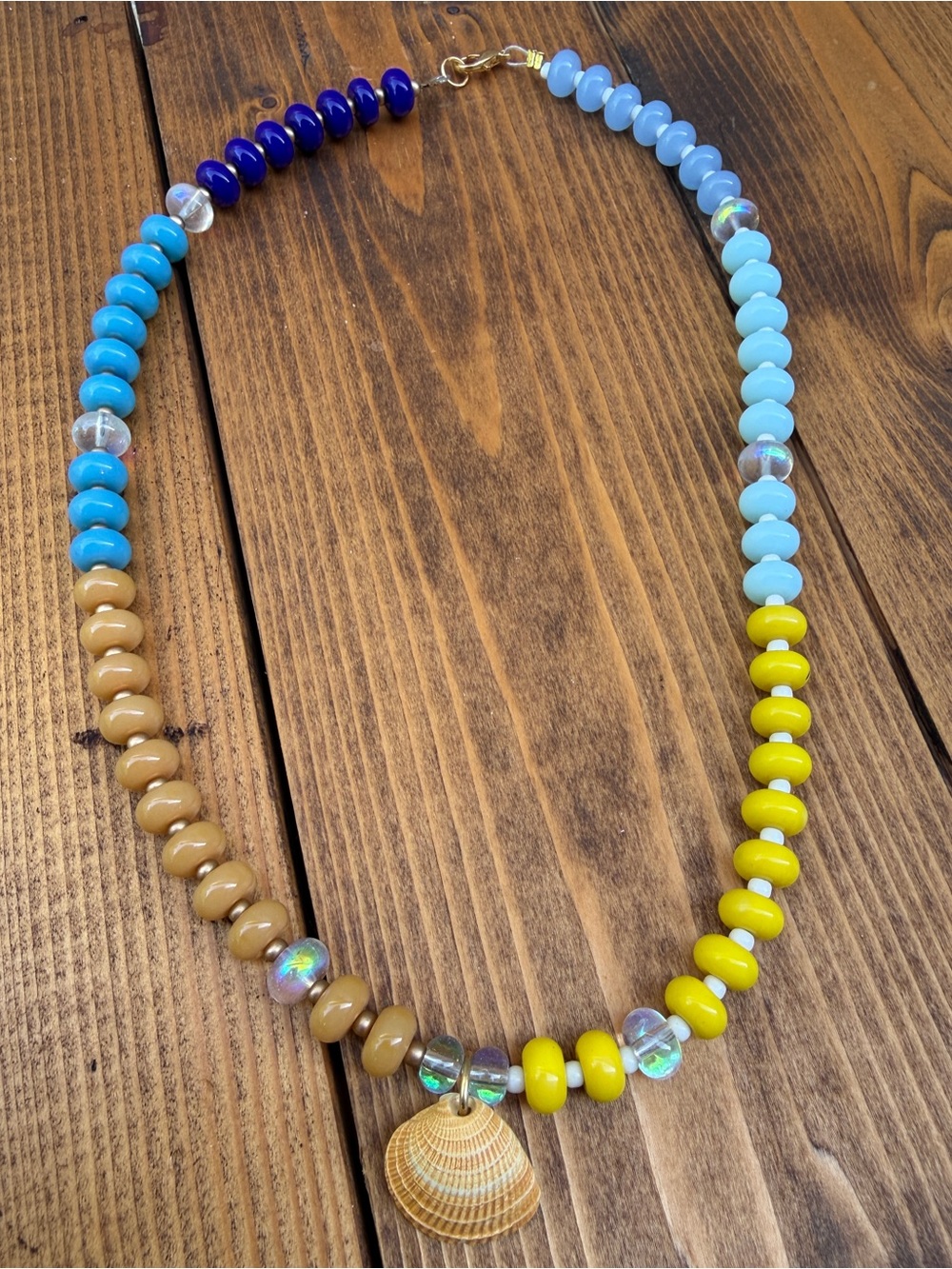 Beaded Necklace with Shell Pendant